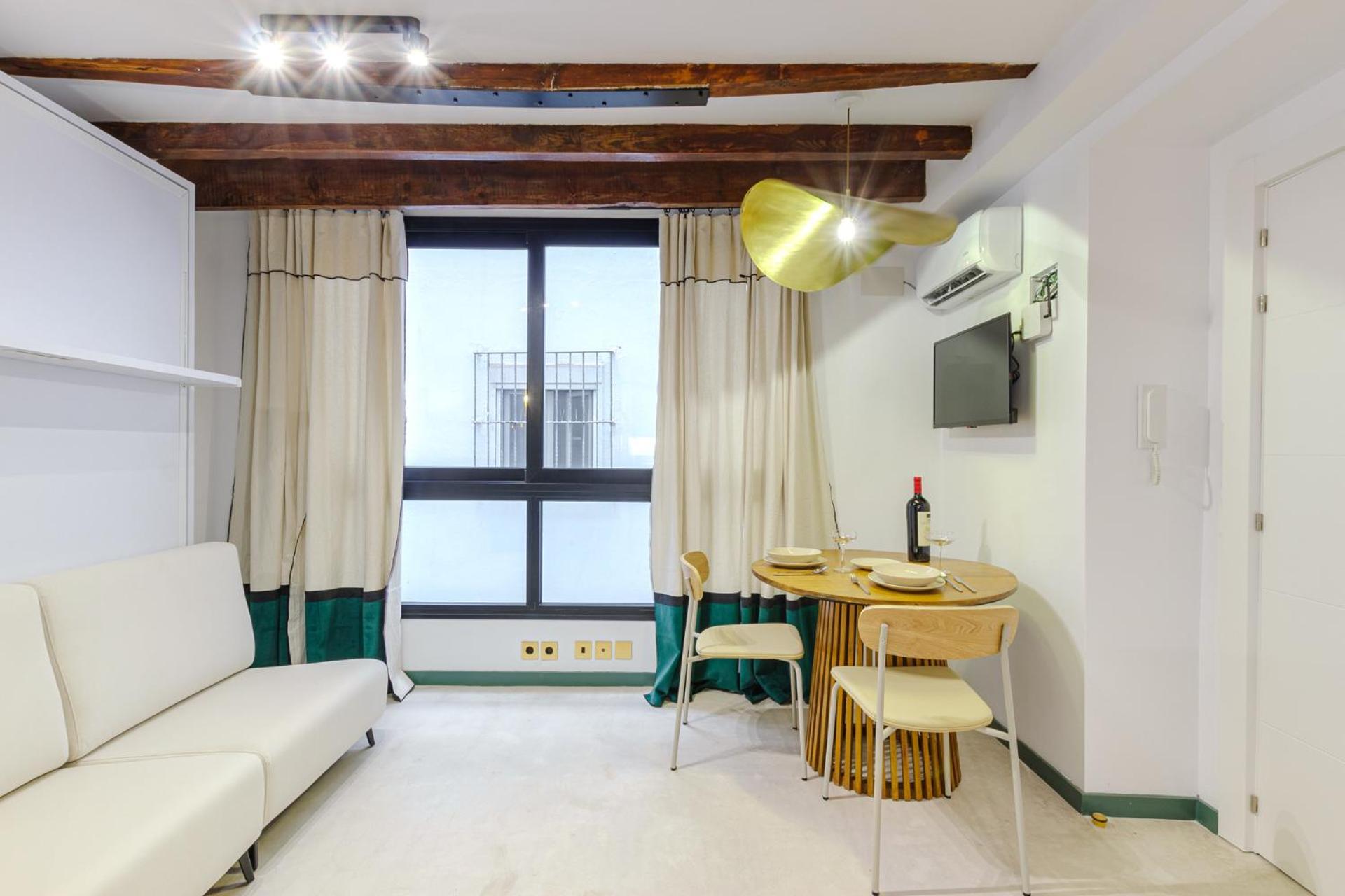 Refined And Practical Studio In Historic Center Of Alicante Exterior foto